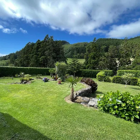 Casa Do Bicho Pau * Pedro Miguel