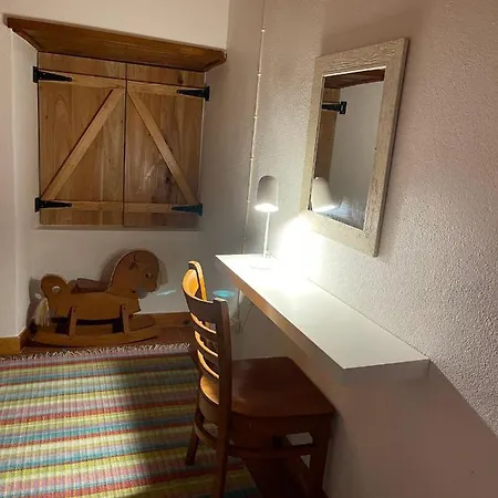 Casa Do Bicho Pau * Pedro Miguel