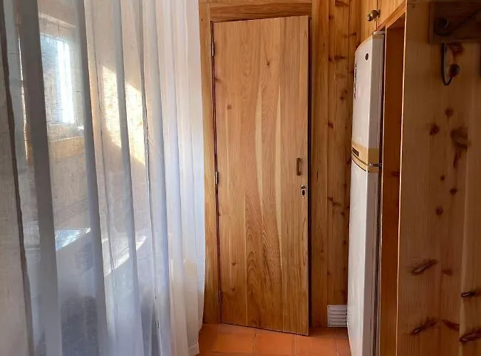 Casa Do Bicho Pau * Pedro Miguel